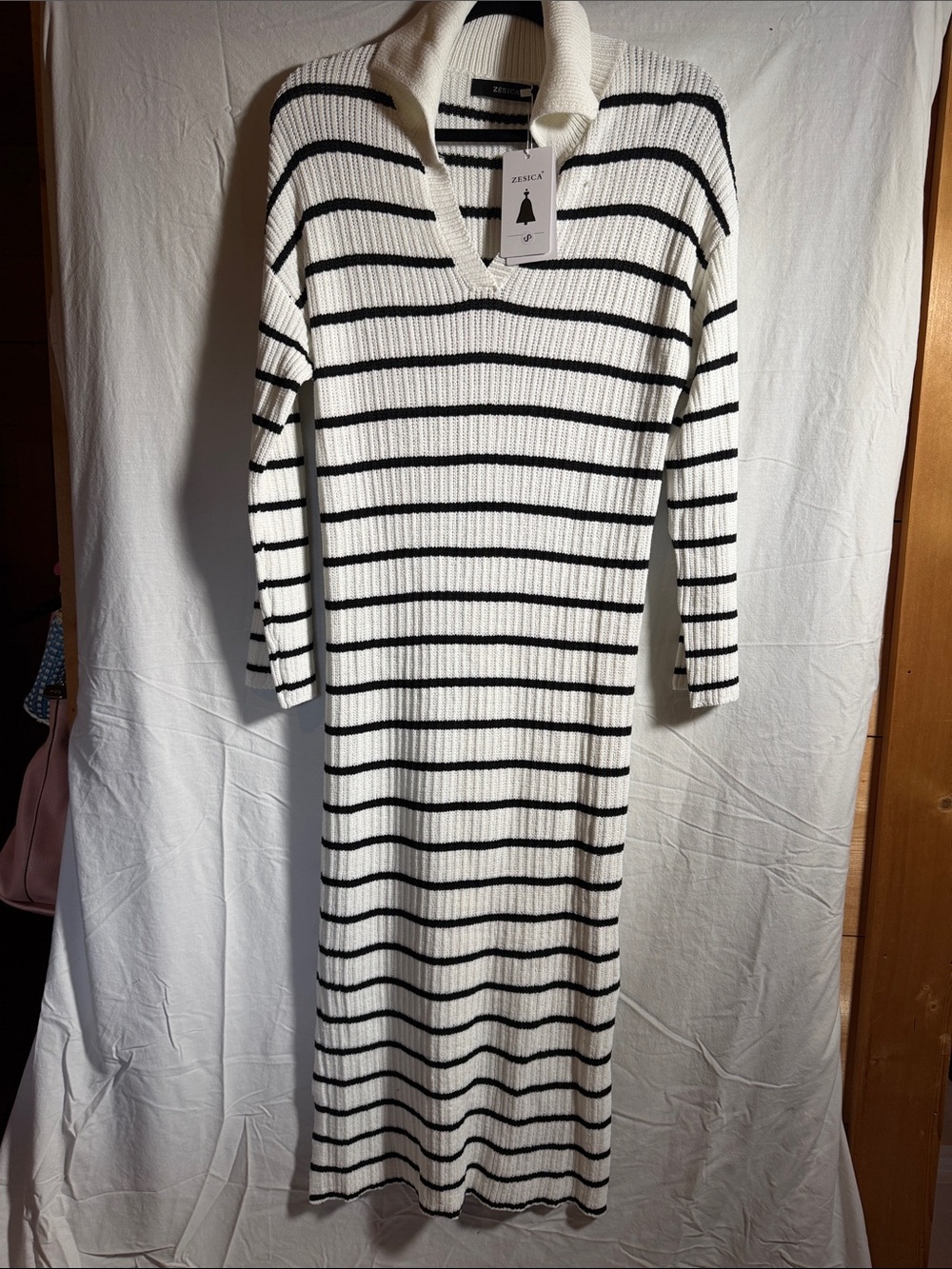 Zessica Black & White Striped Ribbed Midi Dress S/M has stretch